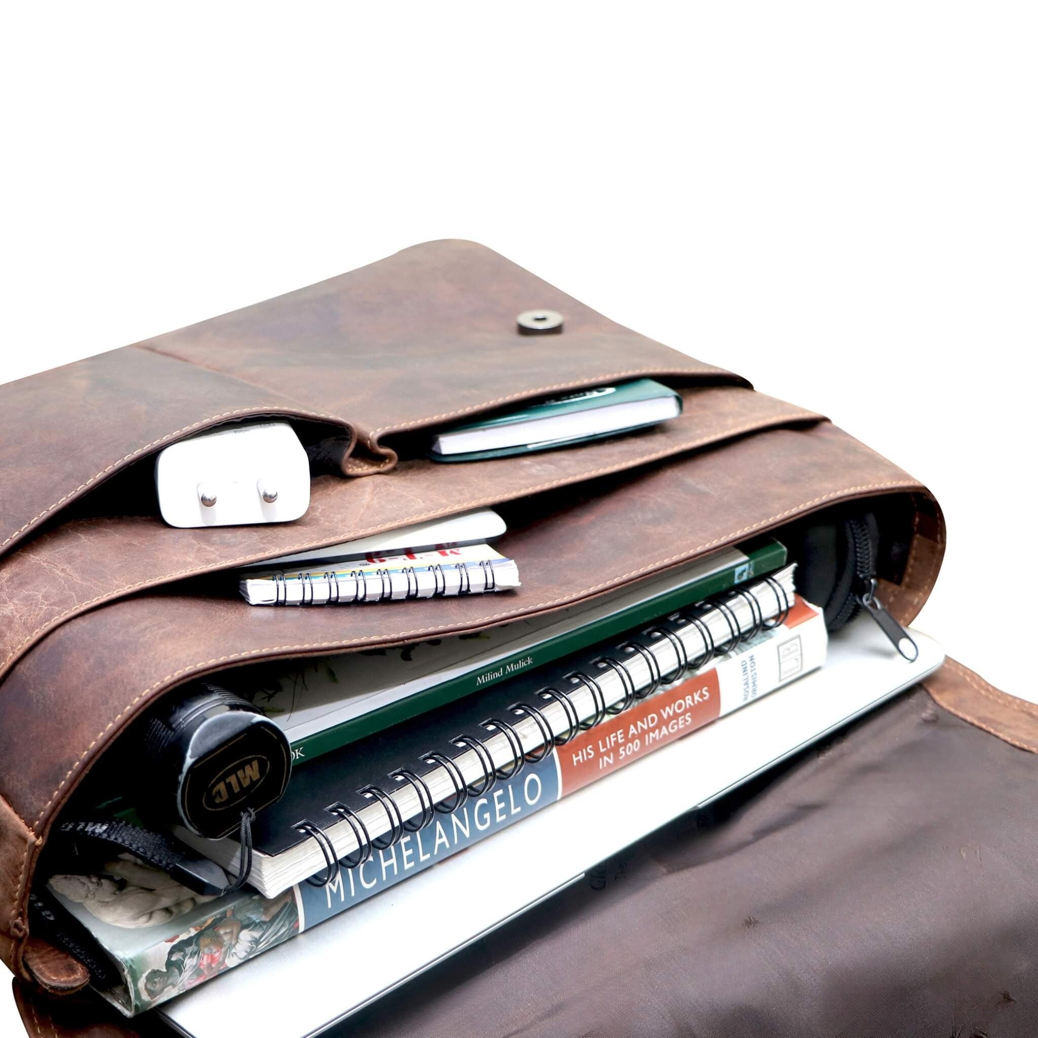 GW117 ~ Laptop Shoulder Bag