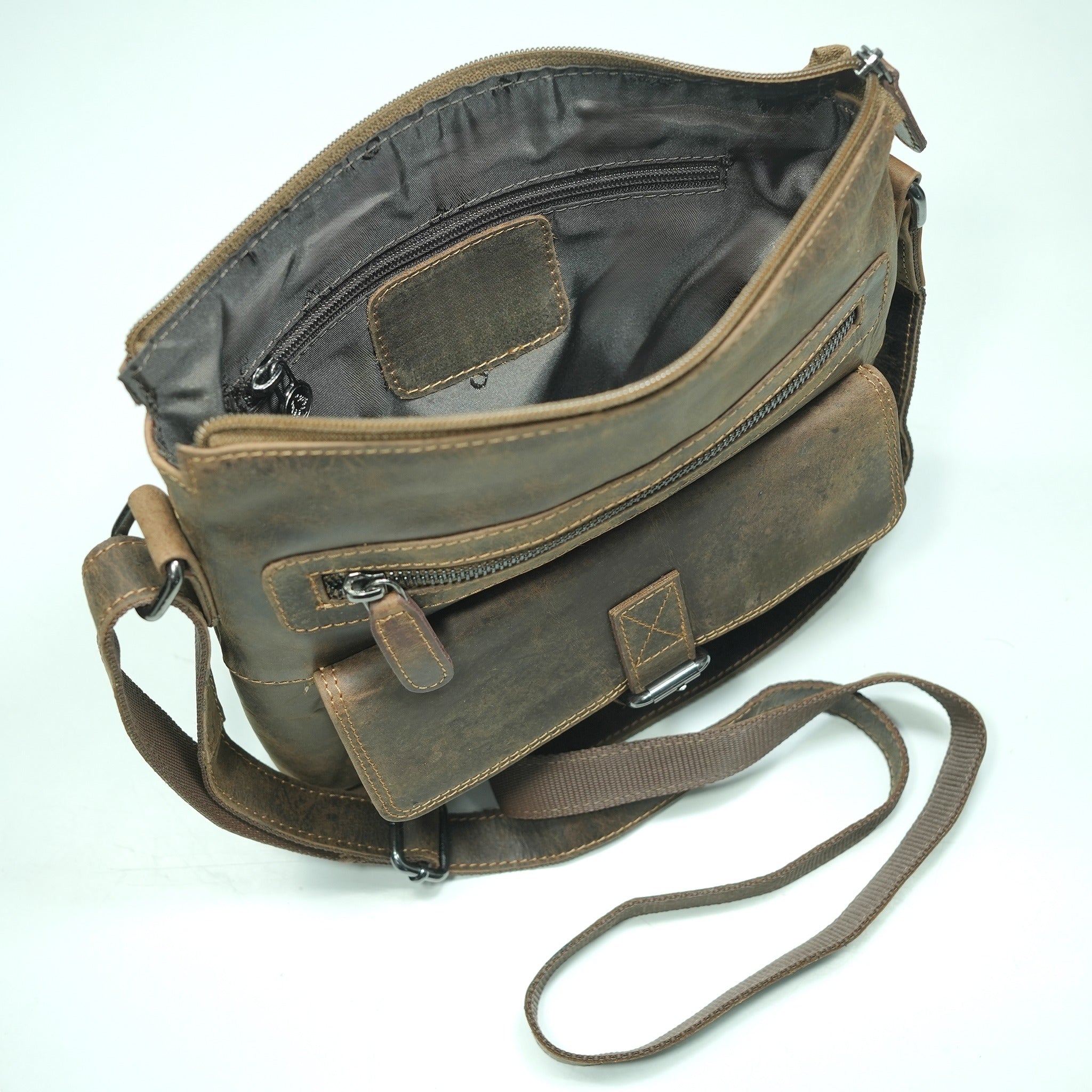 GW191060 ~ Small Crossbody Bag