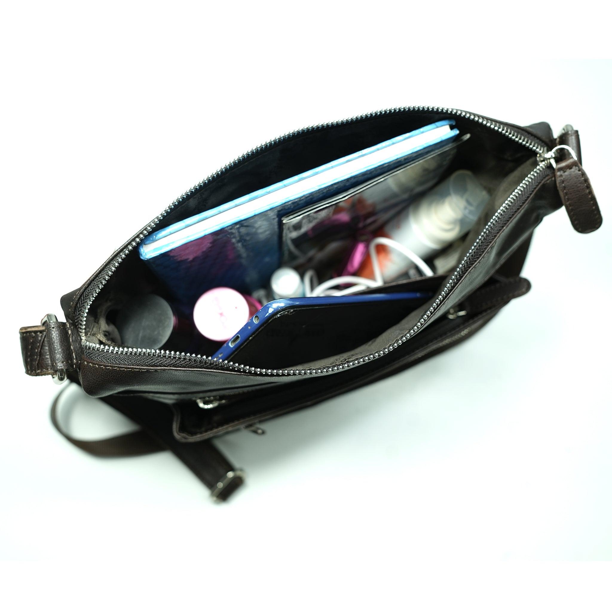 GW448851 ~ Crossbody Bag