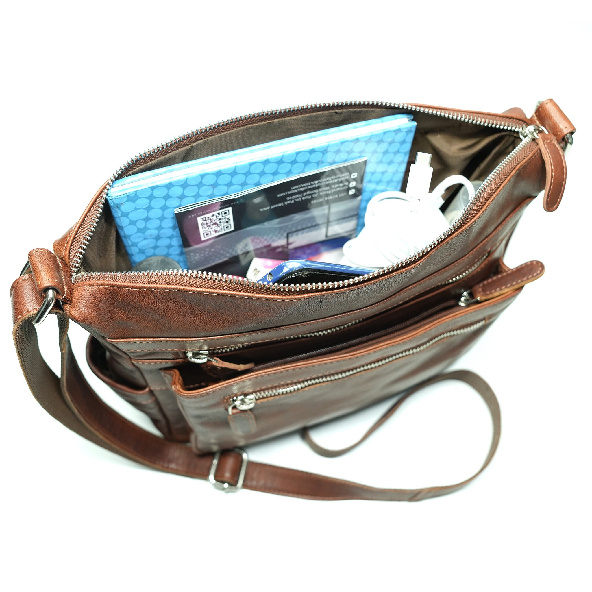 GW448851 ~ Crossbody Bag