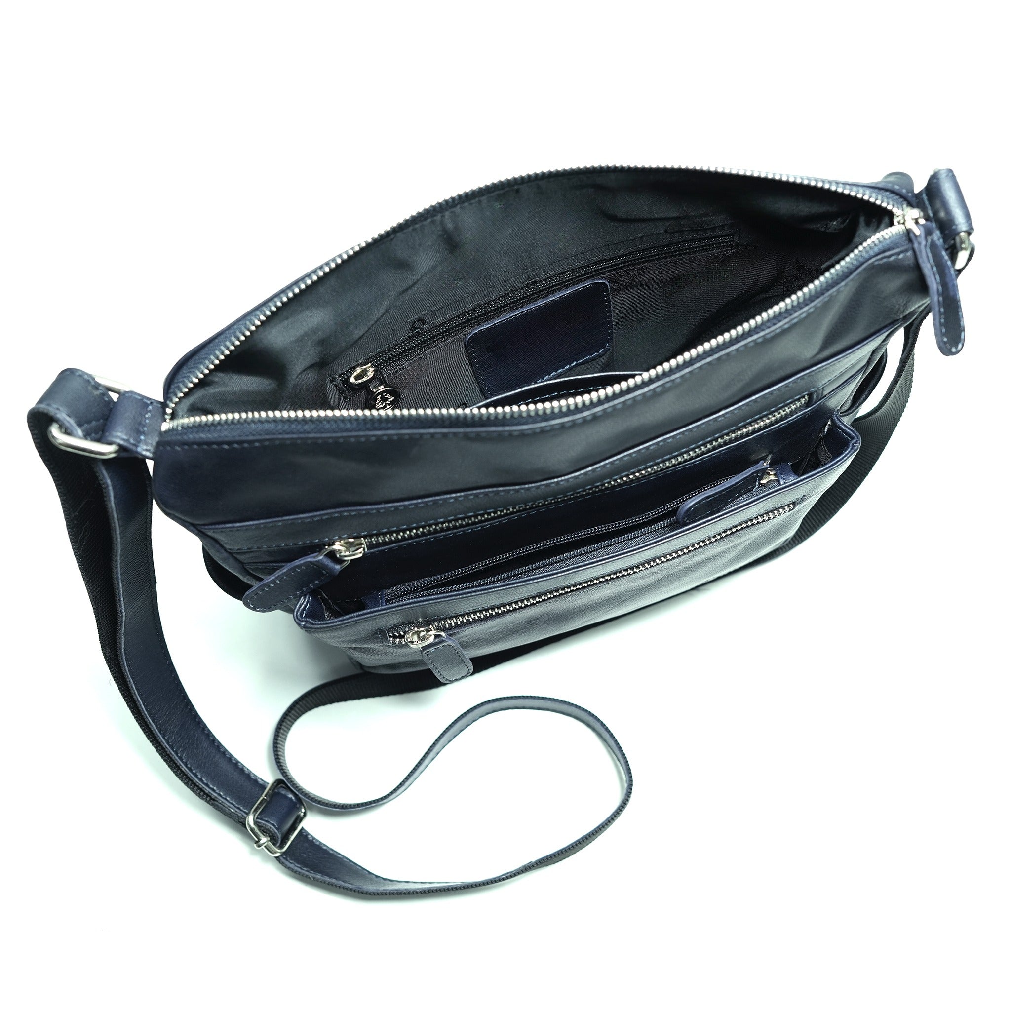 GW448851 ~ Crossbody Bag