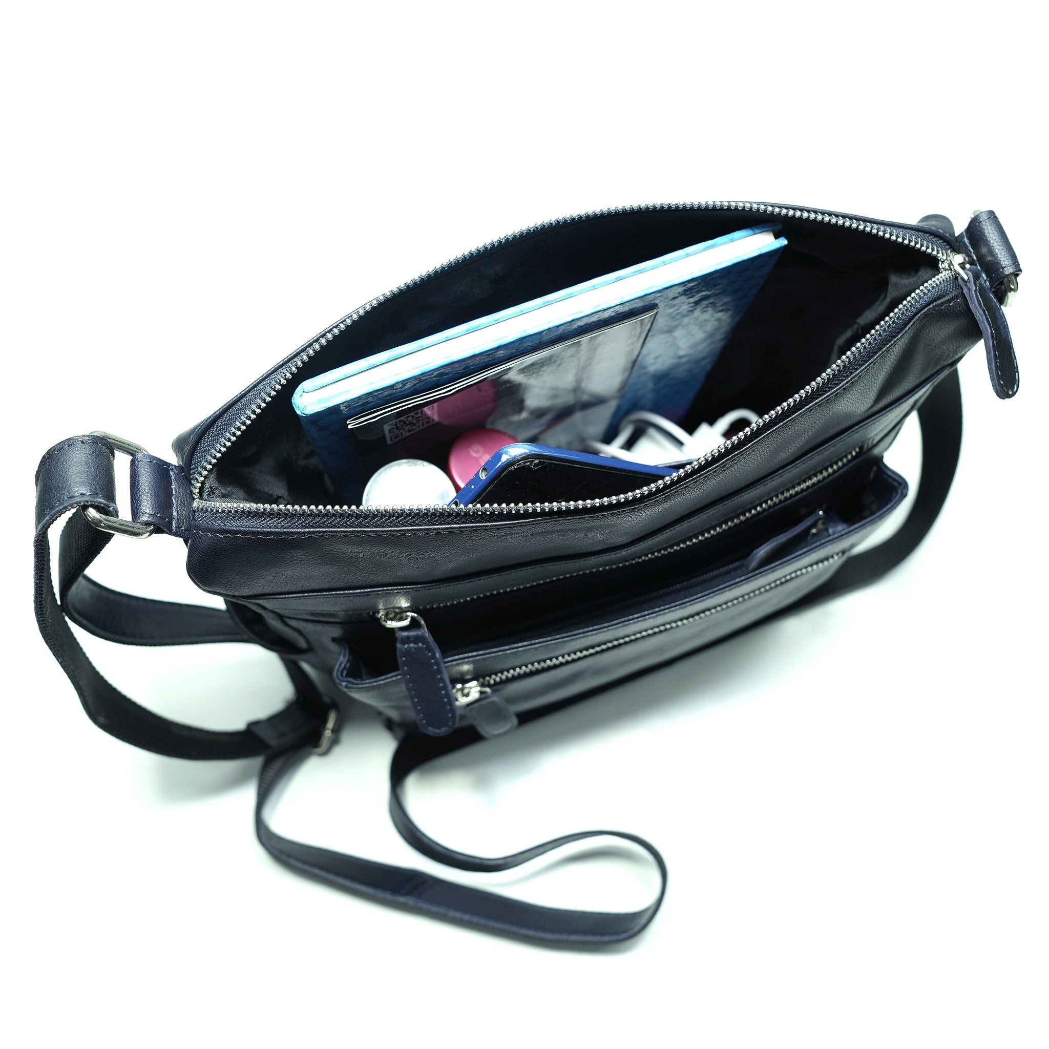 GW448851 ~ Crossbody Bag