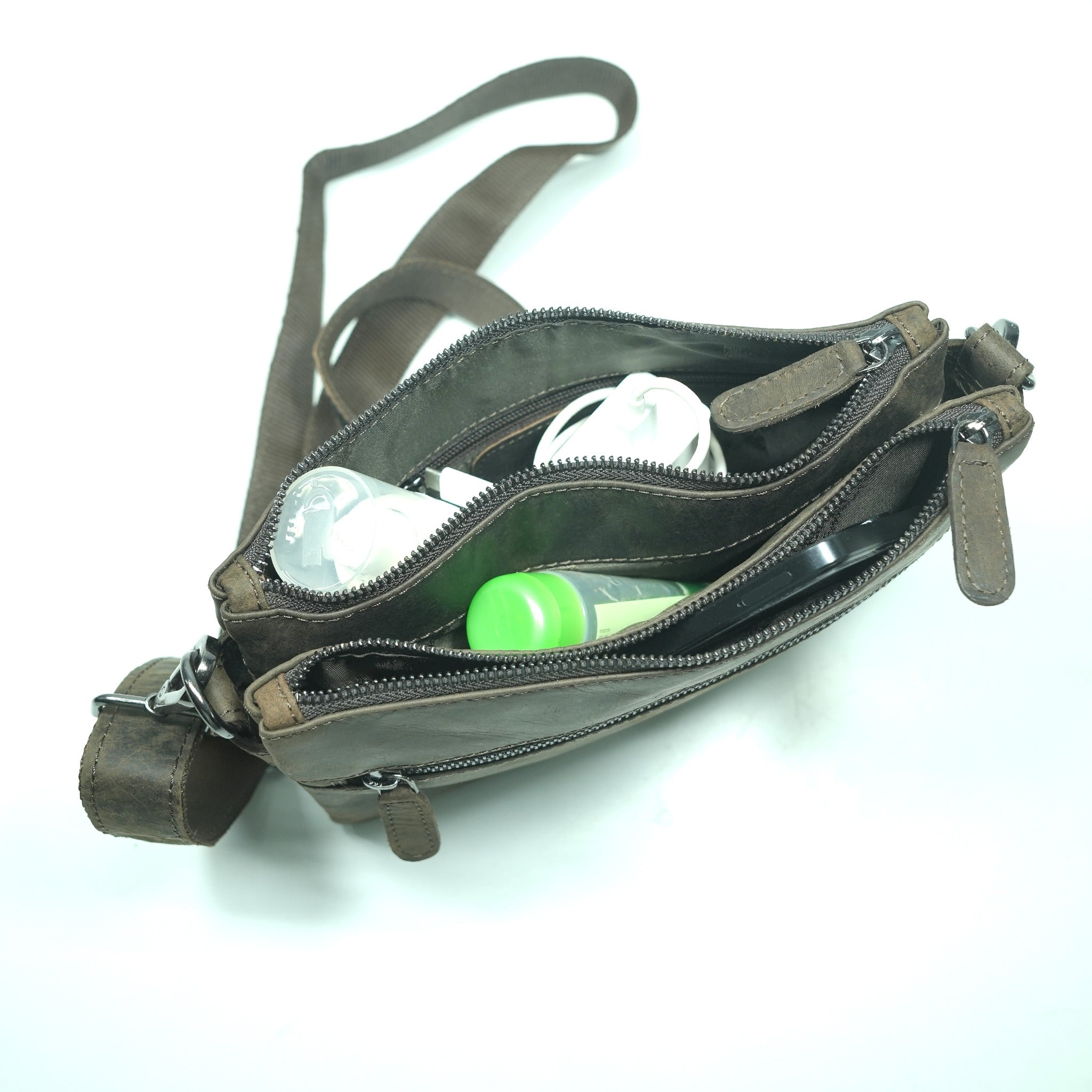 GW448852 ~ Crossbody Sling Bag