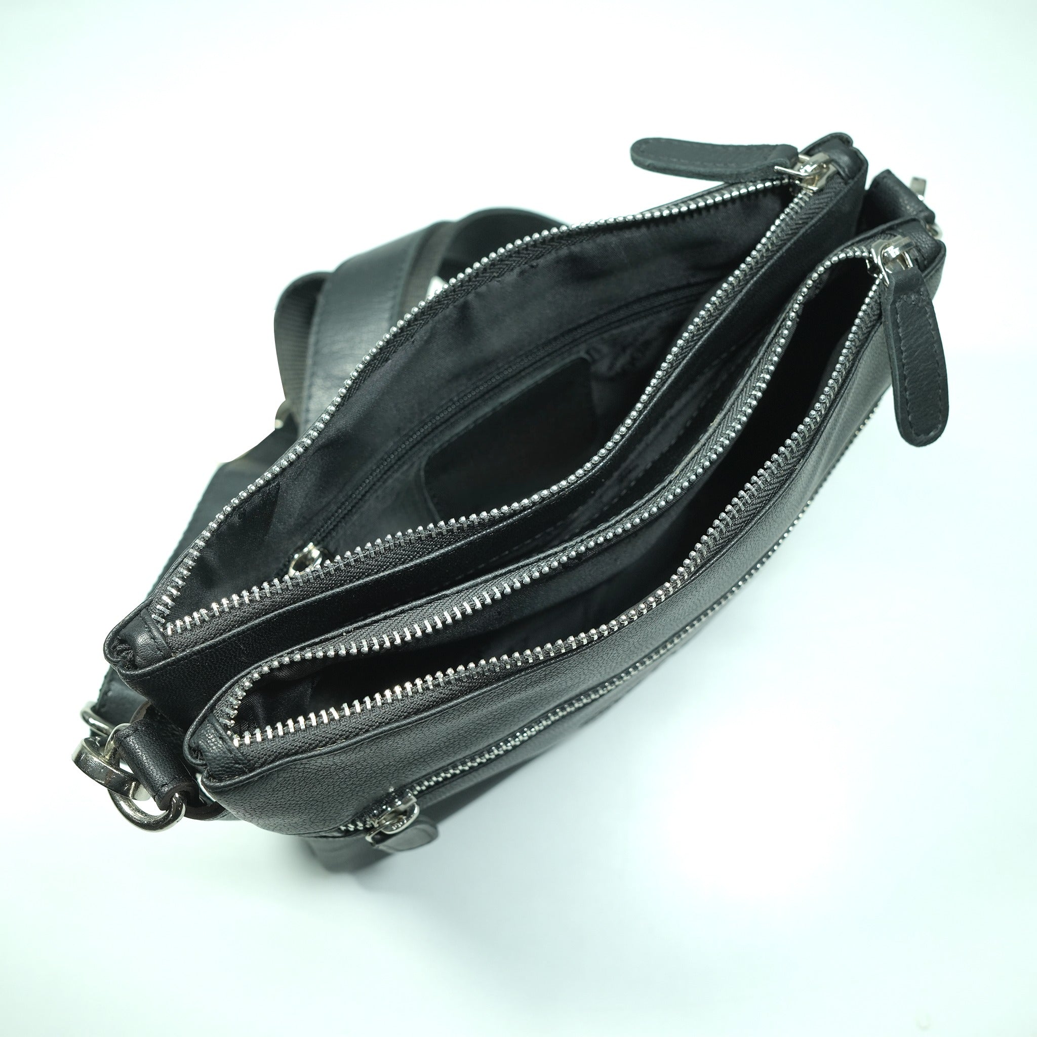 GW448852 ~ Crossbody Sling Bag