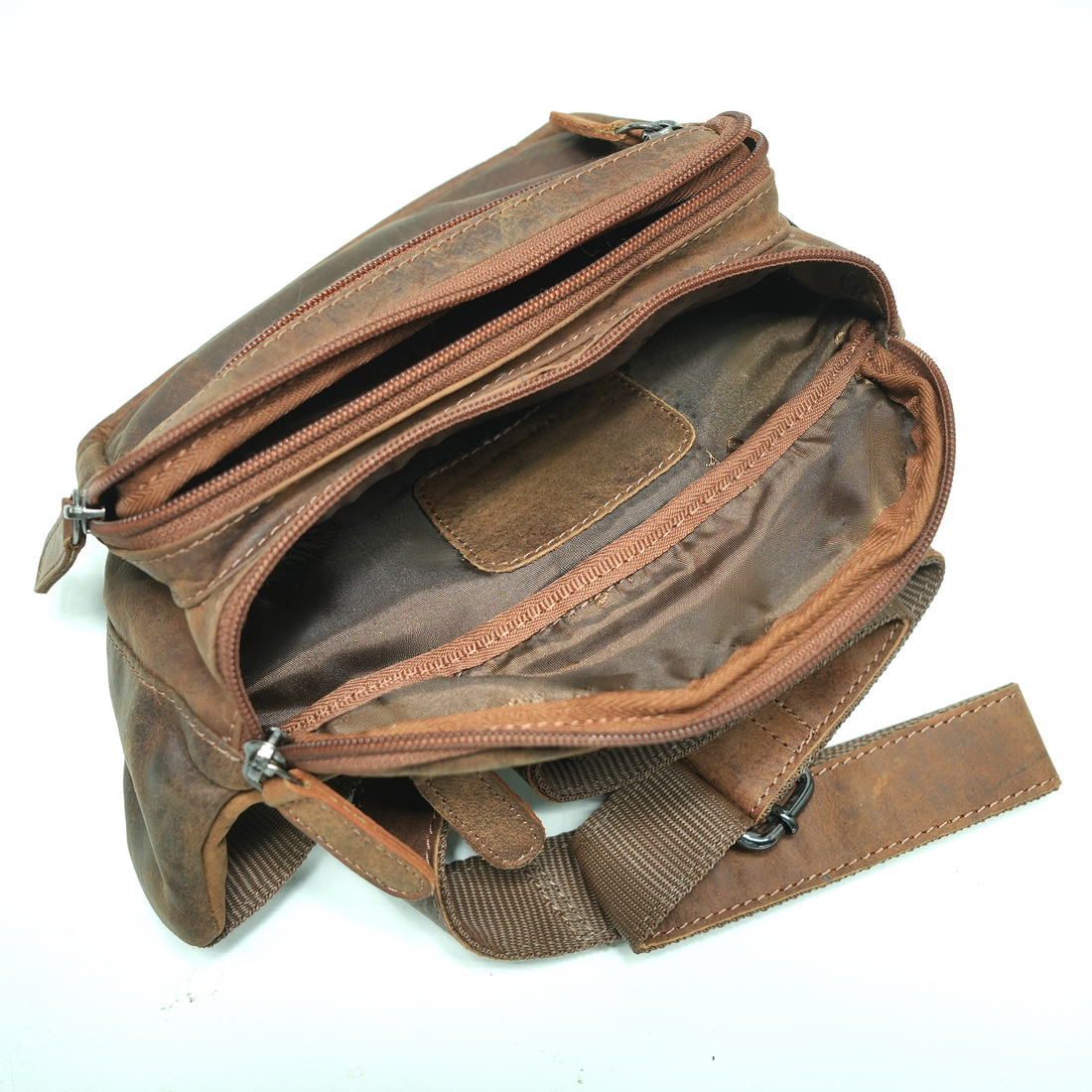 GW196611 ~ Bumbag