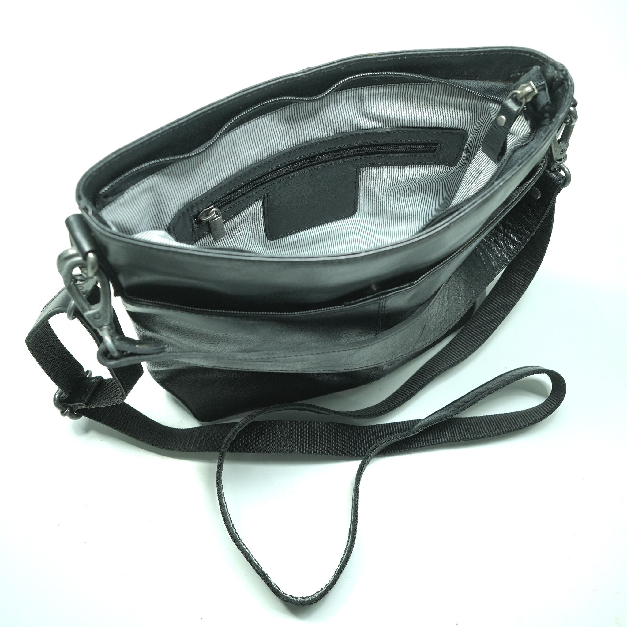 GW657701 ~ Ladies Shoulder Crossbody Bag