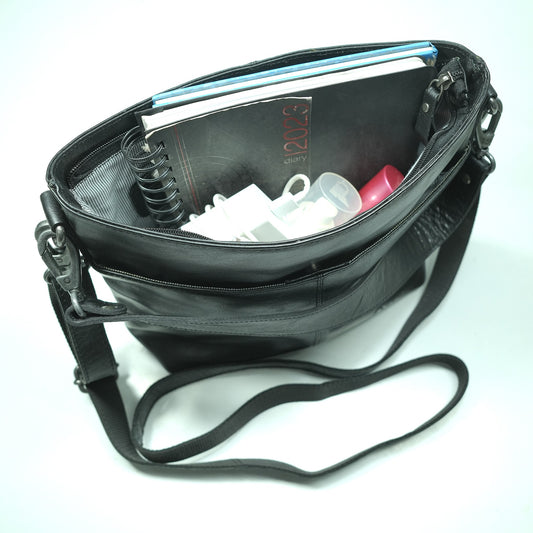 GW657701 ~ Ladies Shoulder Crossbody Bag