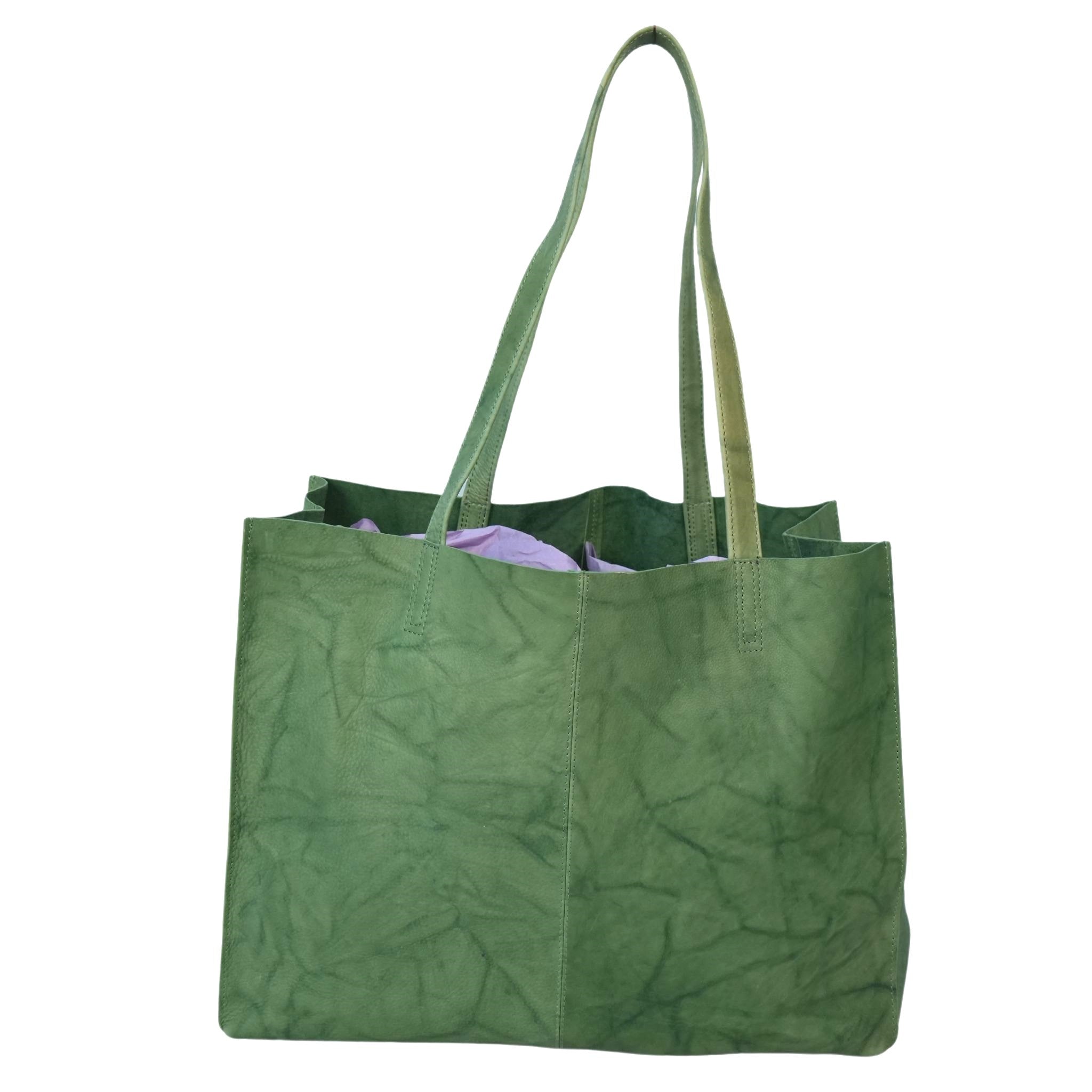 WL01 ~ Large Women's Leather Bag